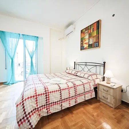 Apartment Spacious Family Anno Patisia 339
